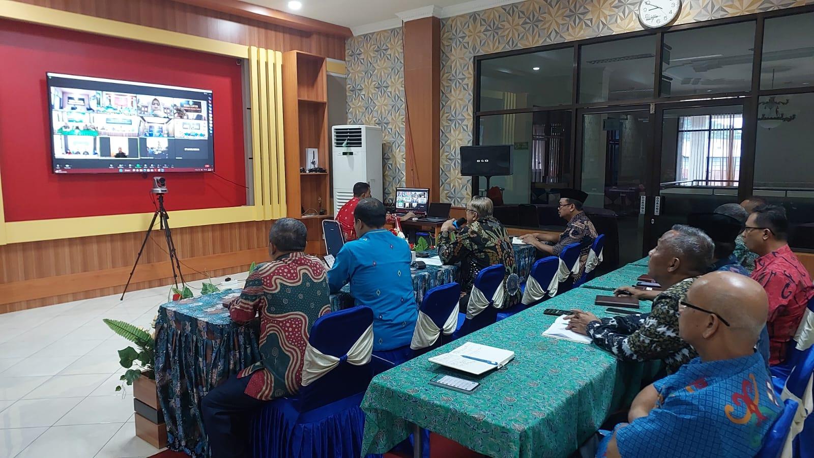 Diskusi Online Pimpinan se-Wilayah Hukum PTA Jayapura | (13/3)