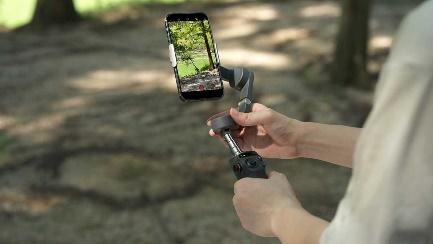 DJI Osmo Mobile 6 Smartphone Gimbal / OM6
