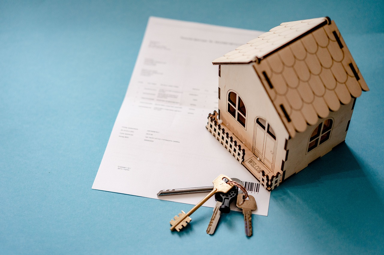 list your home to attract buyers