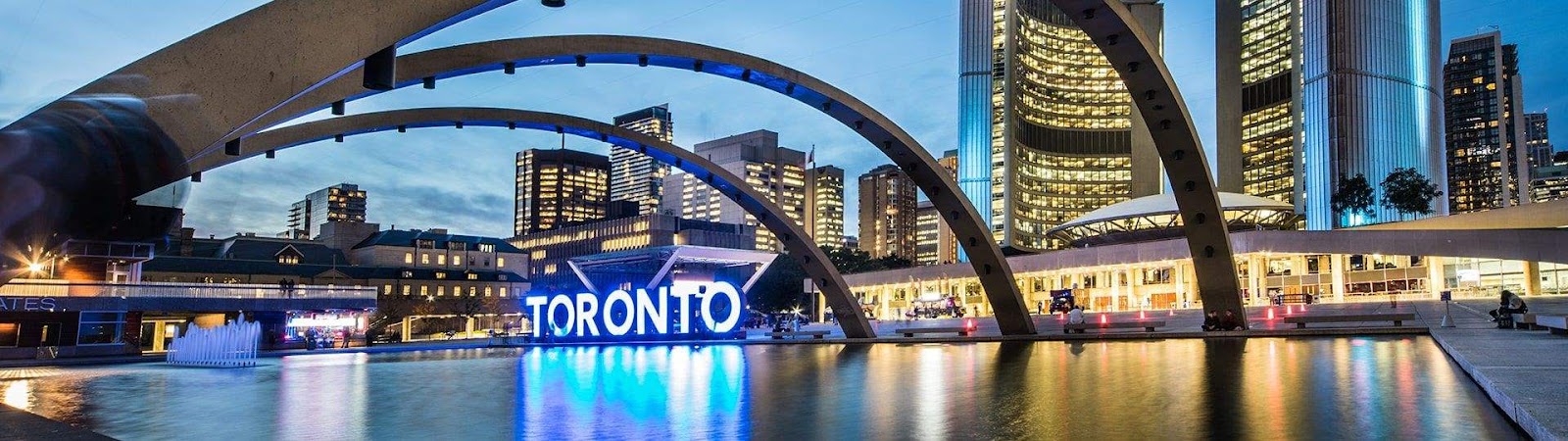Visit Tirbnb.com for Toronto Vacation Rental Reservations