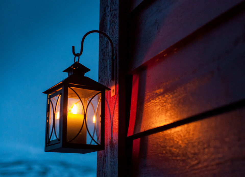 7 Factors To Consider When Choosing Outdoor Lighting
