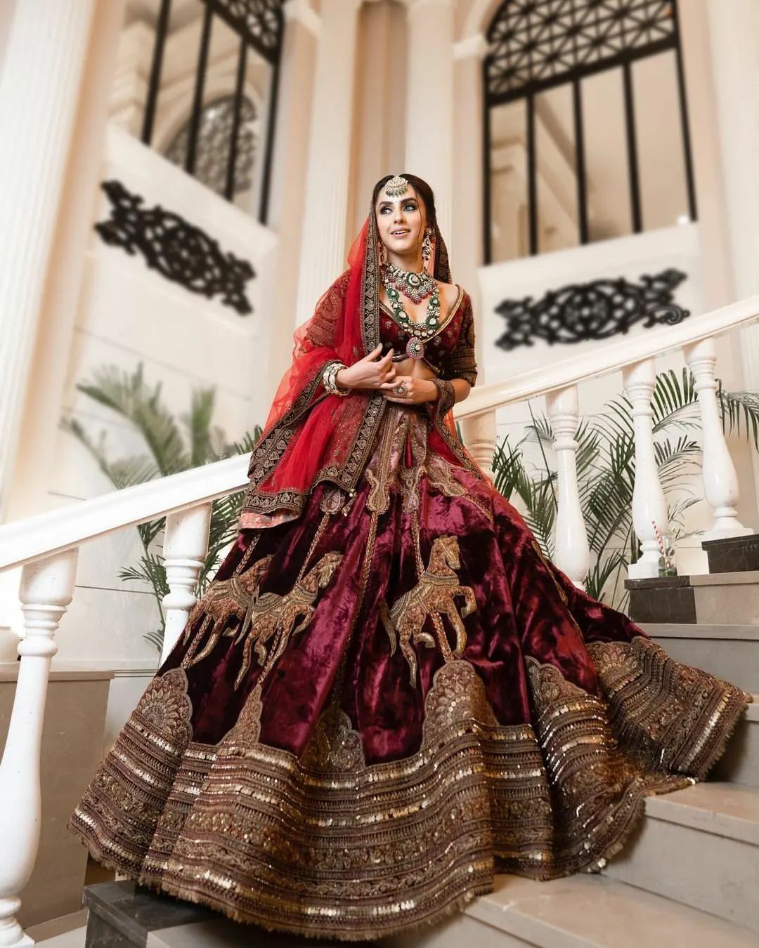 21 Designer Lehengas For Bride From Sabyasachi 2023!