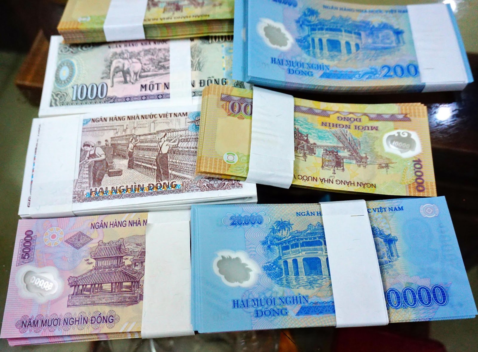 Phí đổi tiền mới tại ngân hàng Vietinbank 