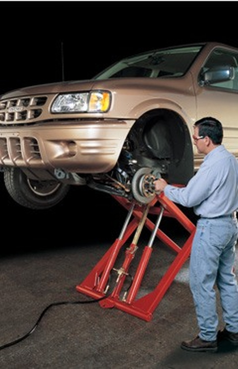 Challenger Lifts MR6 Portable 6,000 Lbs Capacity Mid Rise Car Lift