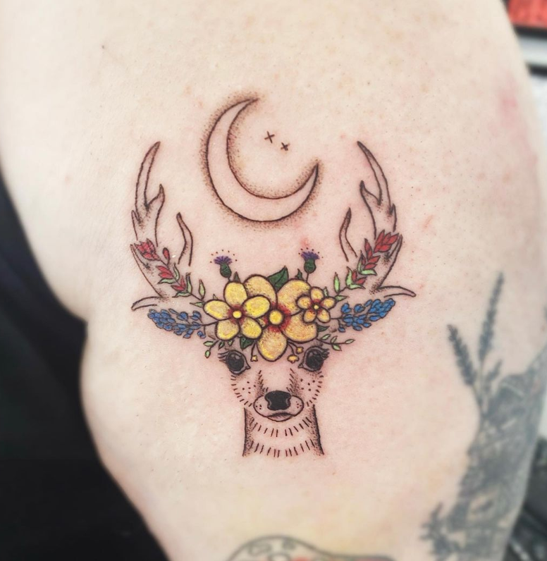Cute Floral With Simple Moon Stag 