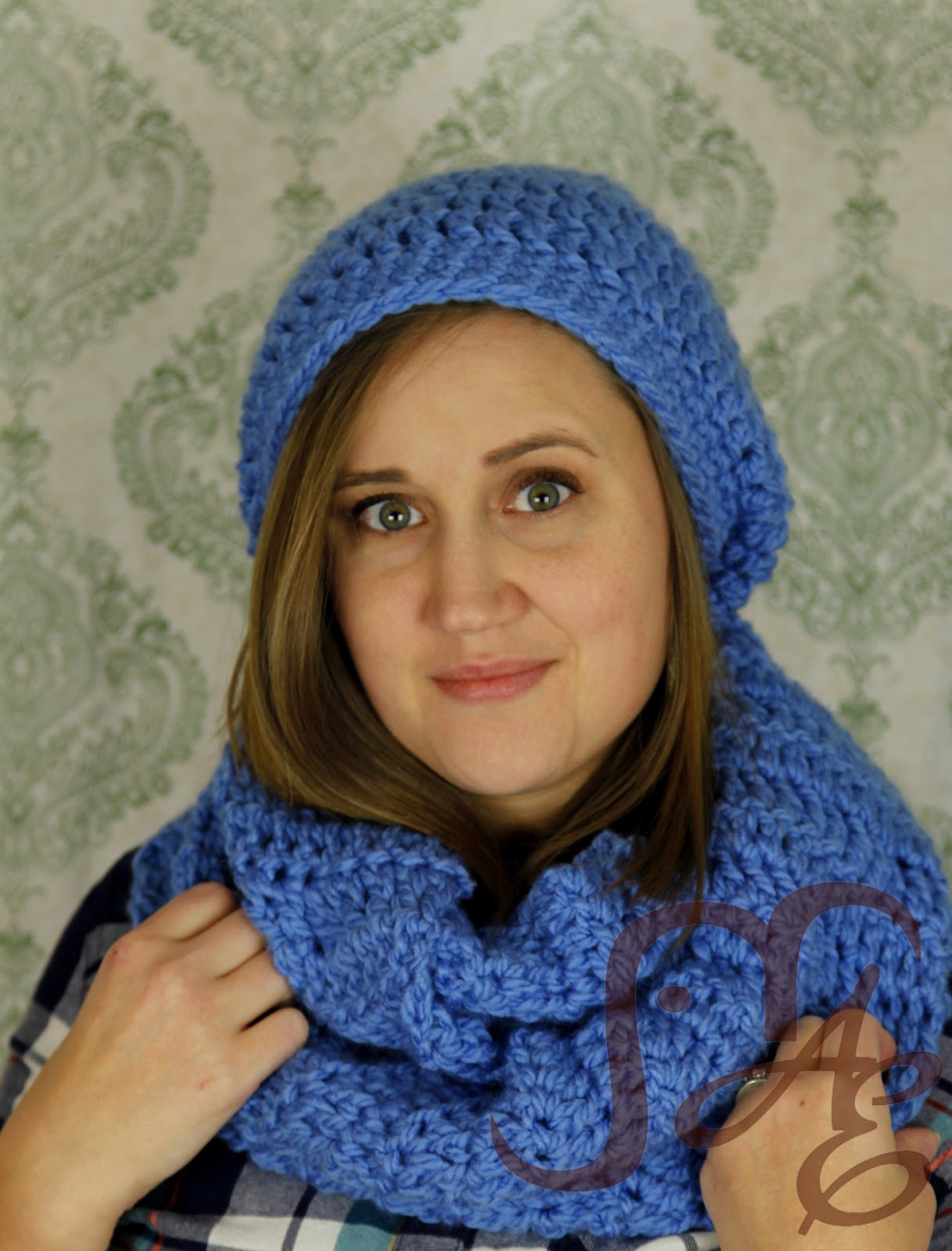 MJ Infinity Scarf and Hat - Auburn Elephant