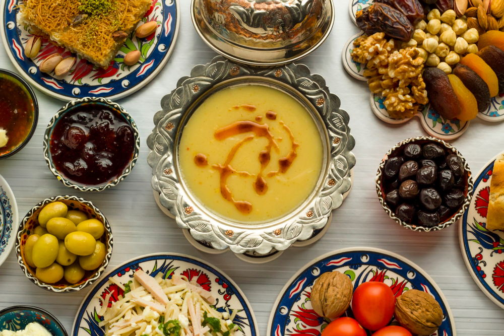 Iftar - cina prieteniei în stil musulman - Blogul Glovo