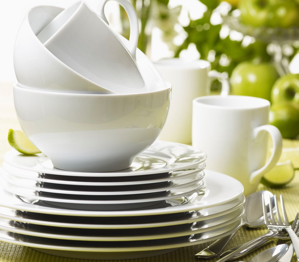 Which One Is Best Porcelain Vs Stoneware Dinnerware?
