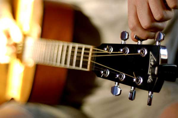 khóa học guitar online miễn phí 1