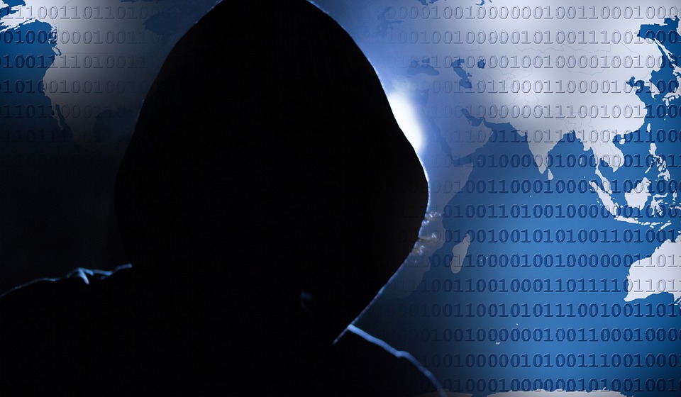 hacker-1952027_960_720.jpg