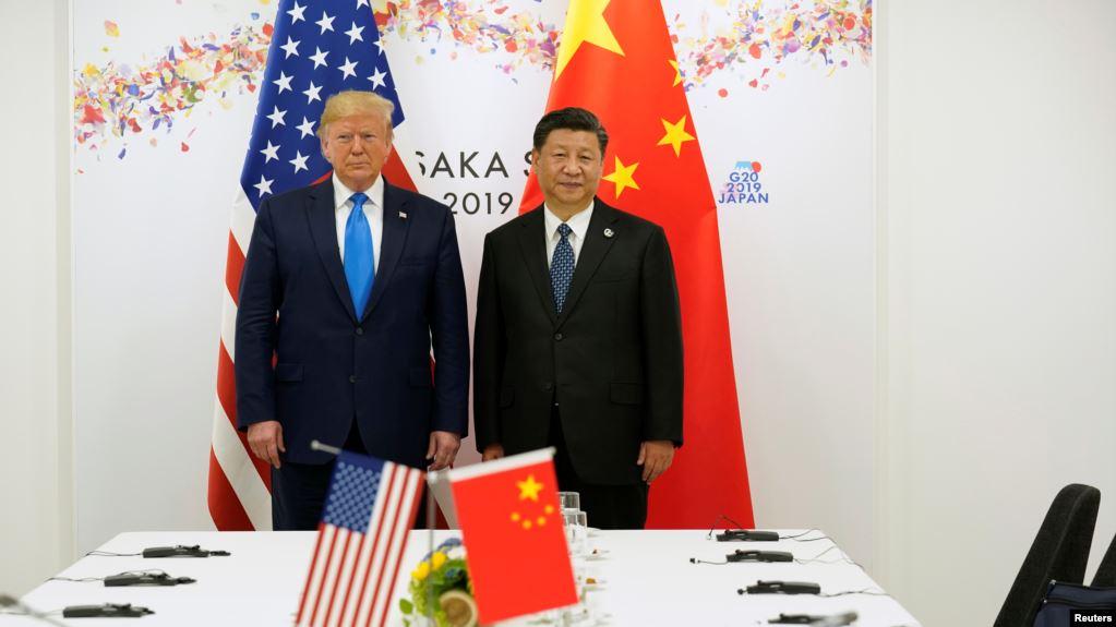 美国总统特朗普和中国国家主席习近平2019年6月29日在日本大阪G20峰会间隙举行双边会谈前合影
