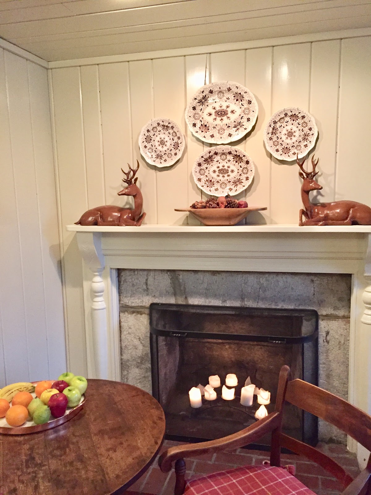 Old Fireplace With White Mantel
