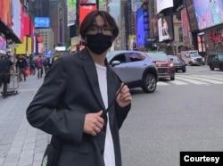 旅居美国的中国人士陈宇镇(照片提供:陈宇镇)