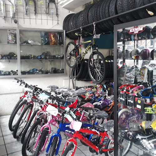 Opiniones de Motos Y Bicicletas en Quito - Tienda de motocicletas