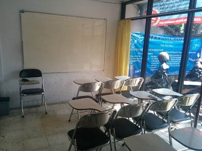 Ruang kelas - Hexxa Academy Kediri 1