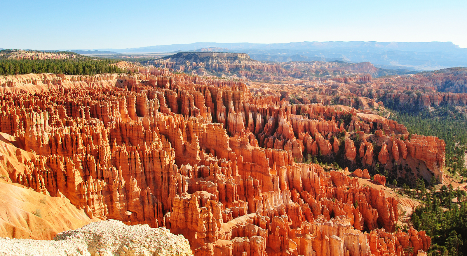 A to Z Bucket List - Bryce Canyon hoodoos