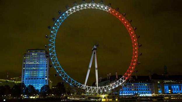 http://ichef.bbci.co.uk/wsimagechef/ic/624x351/amz/worldservice/live/assets/images/2015/11/14/151114185922_the_london_eye_624x351_epa.jpg