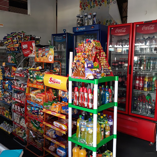 Viveres Y Frutas El Negrito