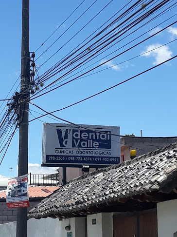 Frente al Parqueadero de la Iglesia, García Moreno E3-100 y, Quito 170901