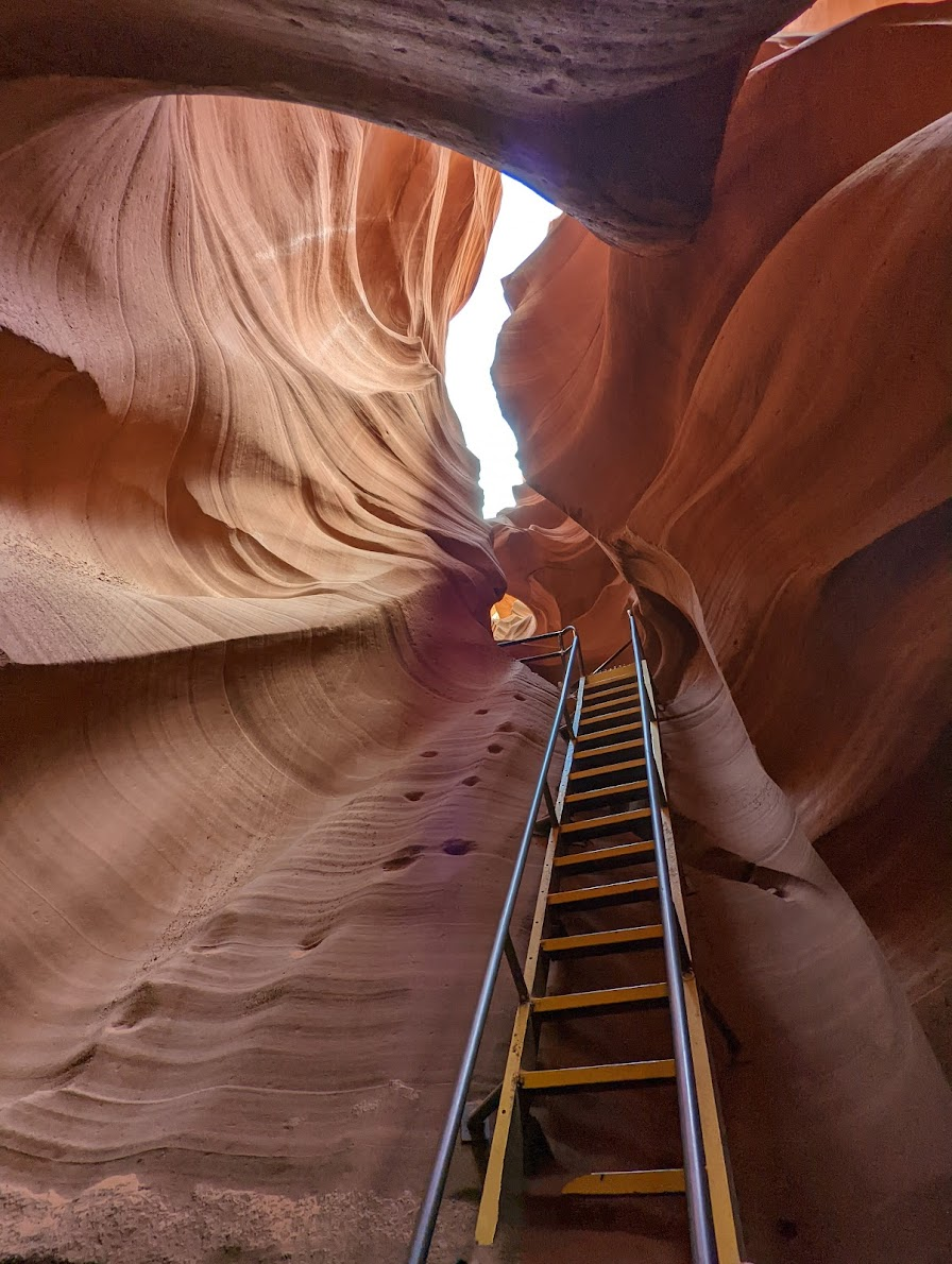 Steep stairs to enter Lower Antelope Canyon