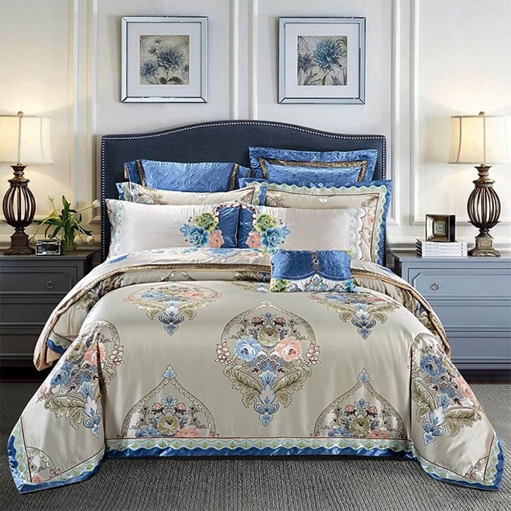 Bộ drap giường lụa satin có họa tiết cổ điển với màu xanh mát mắt