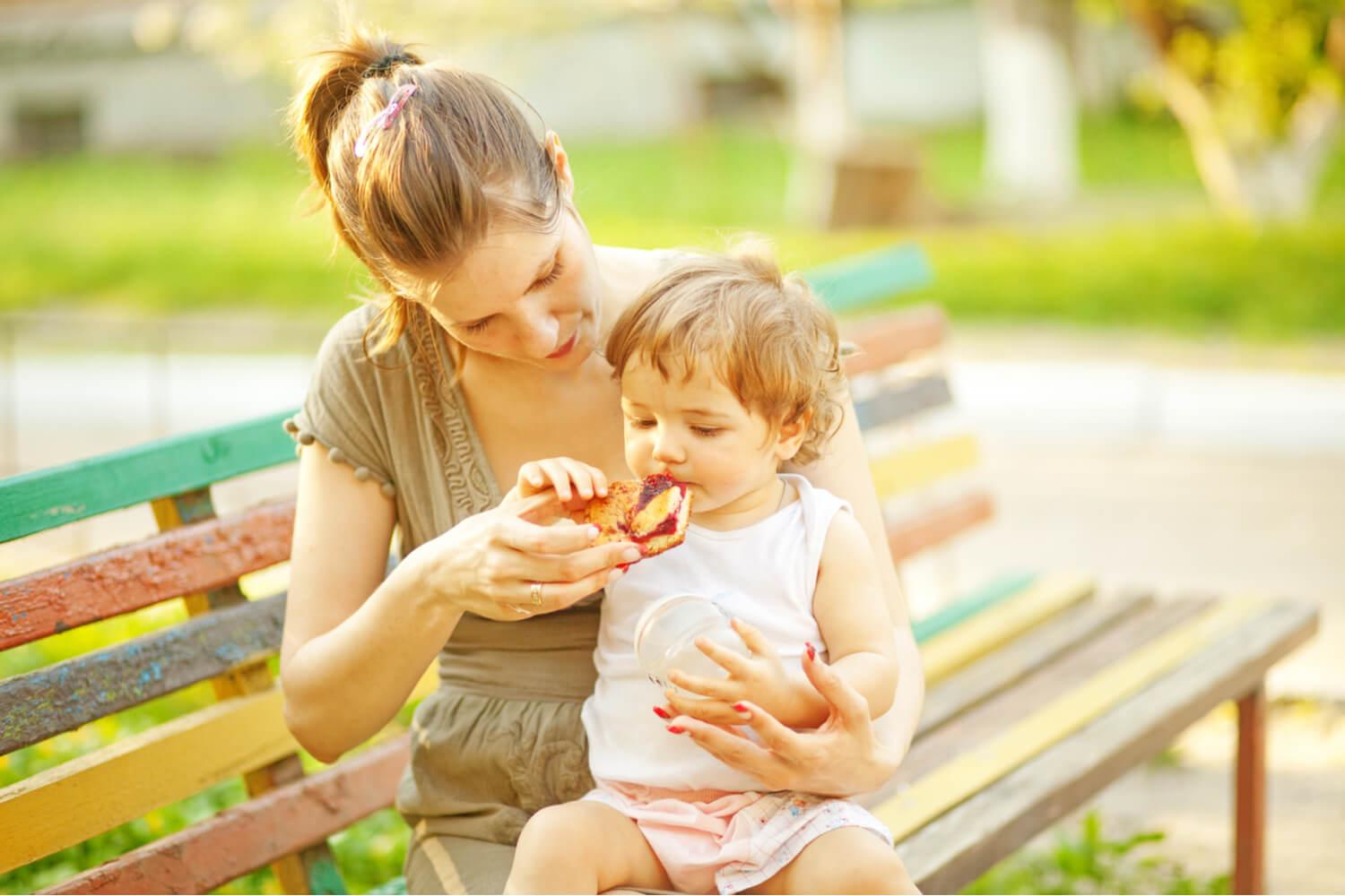 Precautions to Take When Giving Bread To Babies