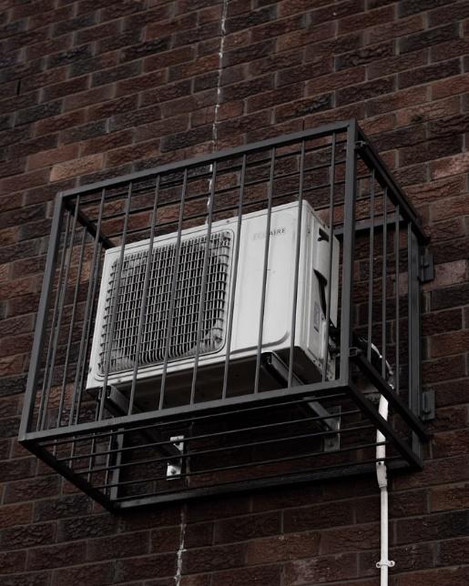 室外機冷氣漏水