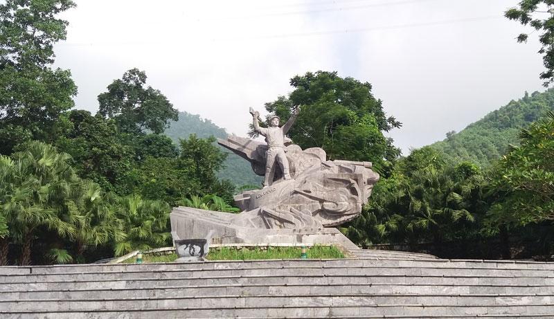 http://baohoabinh.com.vn/Includes/NewsDetail/9_2018/dt_792018176_1-207.jpg