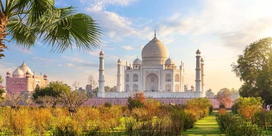 Guided group holidays to India