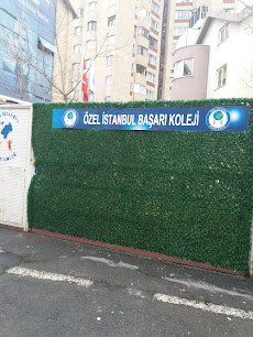 Özel İstanbul Başarı Koleji