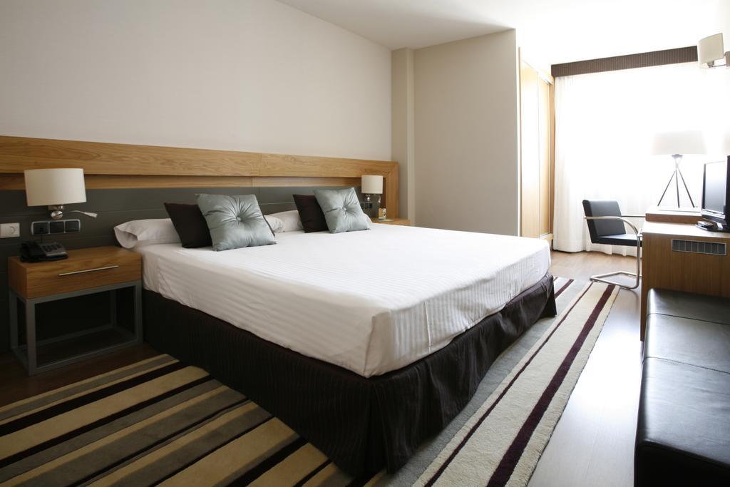 Habitación doble Hotel Málaga Capital Habitación doble Hotel Málaga Capital