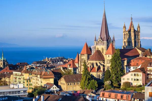 10 ที่เที่ยวสวิตเซอร์แลนด์ เมืองในฝัน สวยงามเหมือนเทพนิยาย - เมืองโลซานน์ (Lausanne)