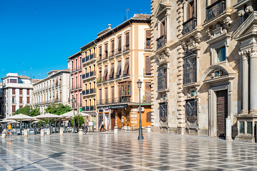 la Plaza Nueva à Grenade