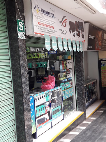 Centro Comercial Nova Center, Int. 110 Calle Octavio Muñoz Najar, 221 Cercado, Arequipa 04001, Perú
