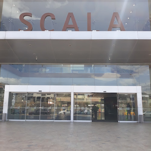 Scala Shopping Mall. Local L210, KM 12 1/2, Av. Oswaldo Guayasamín, Cumbayá 170157
