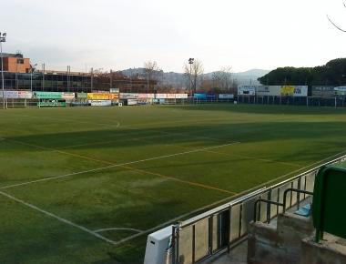 http://futbolbasecatala.cat/files/grounds/cerdanyola-valles-fc-74.JPG