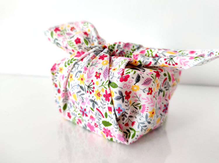 furoshiki gift wrap