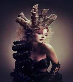 http://parikmaherov.net/images/Sile-peluqueros-Avant-garde-collection-2012-finalist-01.jpg