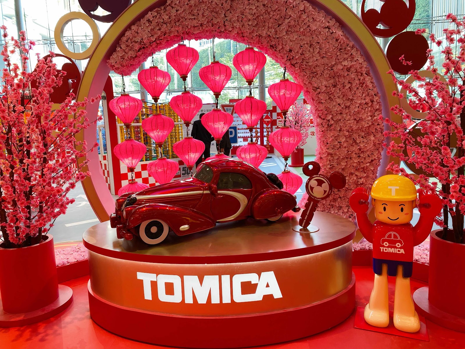 TOMICA 50周年慶典 x 荃新天地