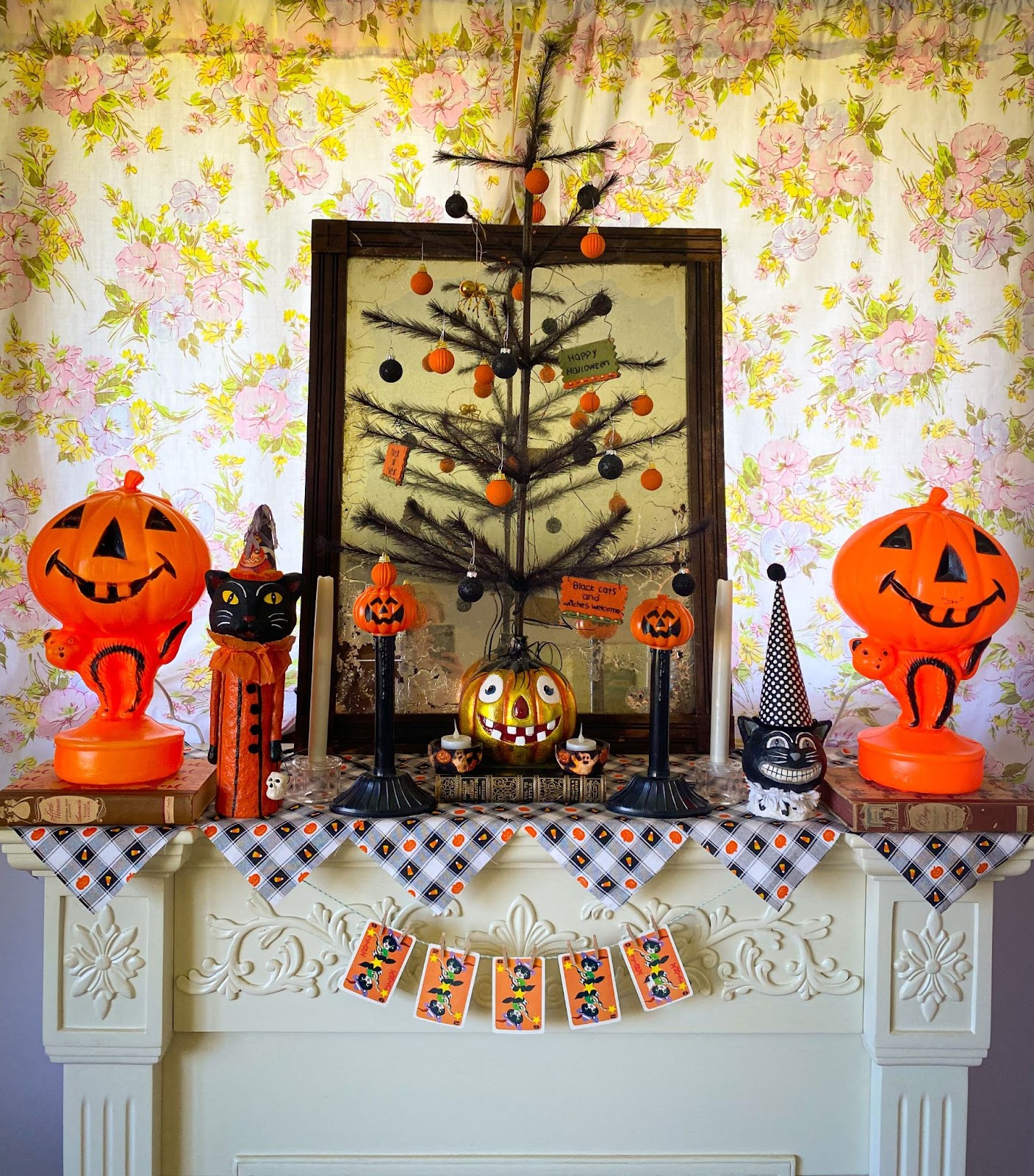 vintage halloween decorations