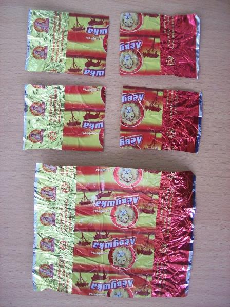 Мишура из фантиков
