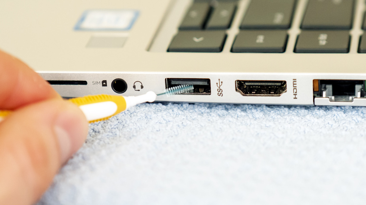 To ensure that your gaming keyboard connects and starts working properly clean the USB port thoroughly.