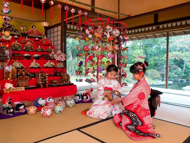 Lễ hội Hina Matsuri