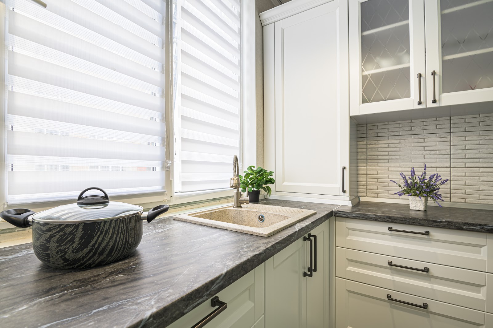 design for kitchen blinds