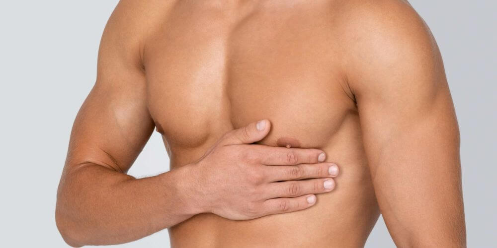 Apparence après la chirurgie de la gynécomastie
