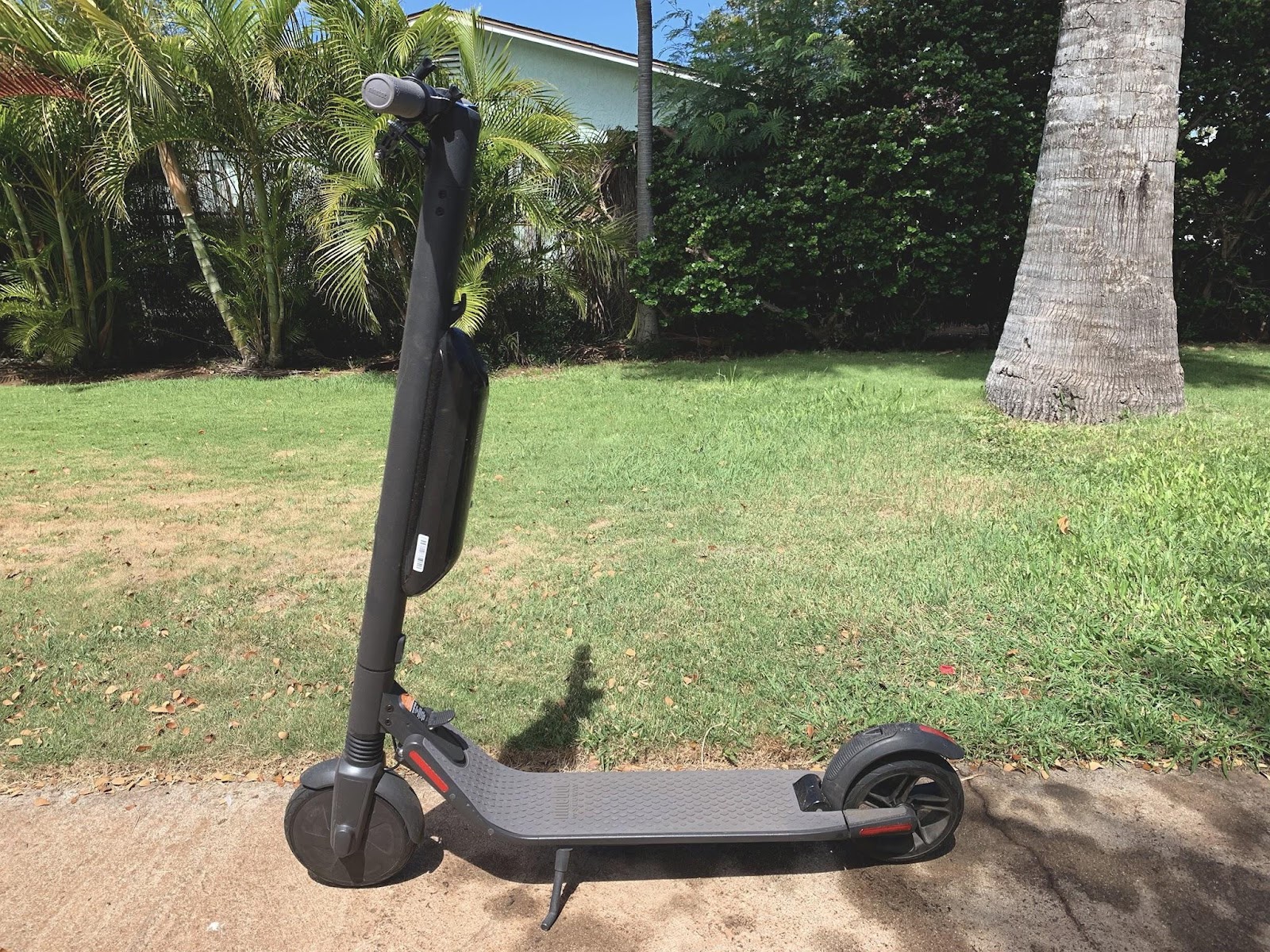 Segway Ninebot ES4 Electric Kick Scooter