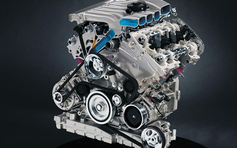 Двигатель W8 модели Volkswagen Passat