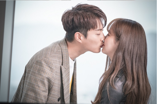 K-Drama Review: "Radio Romance" Airs Charming Love Frequency That Will  Please Romantics
