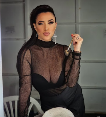 Image of Claudia Rugger, latest image of Claudia Rugger, latest photo of Claudia Rugger, photo of Claudia Rugger, latest news of Claudia Rugger, video of Claudia Rugger.