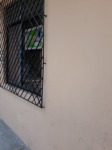 V4F2+9RV, Guayaquil 090506